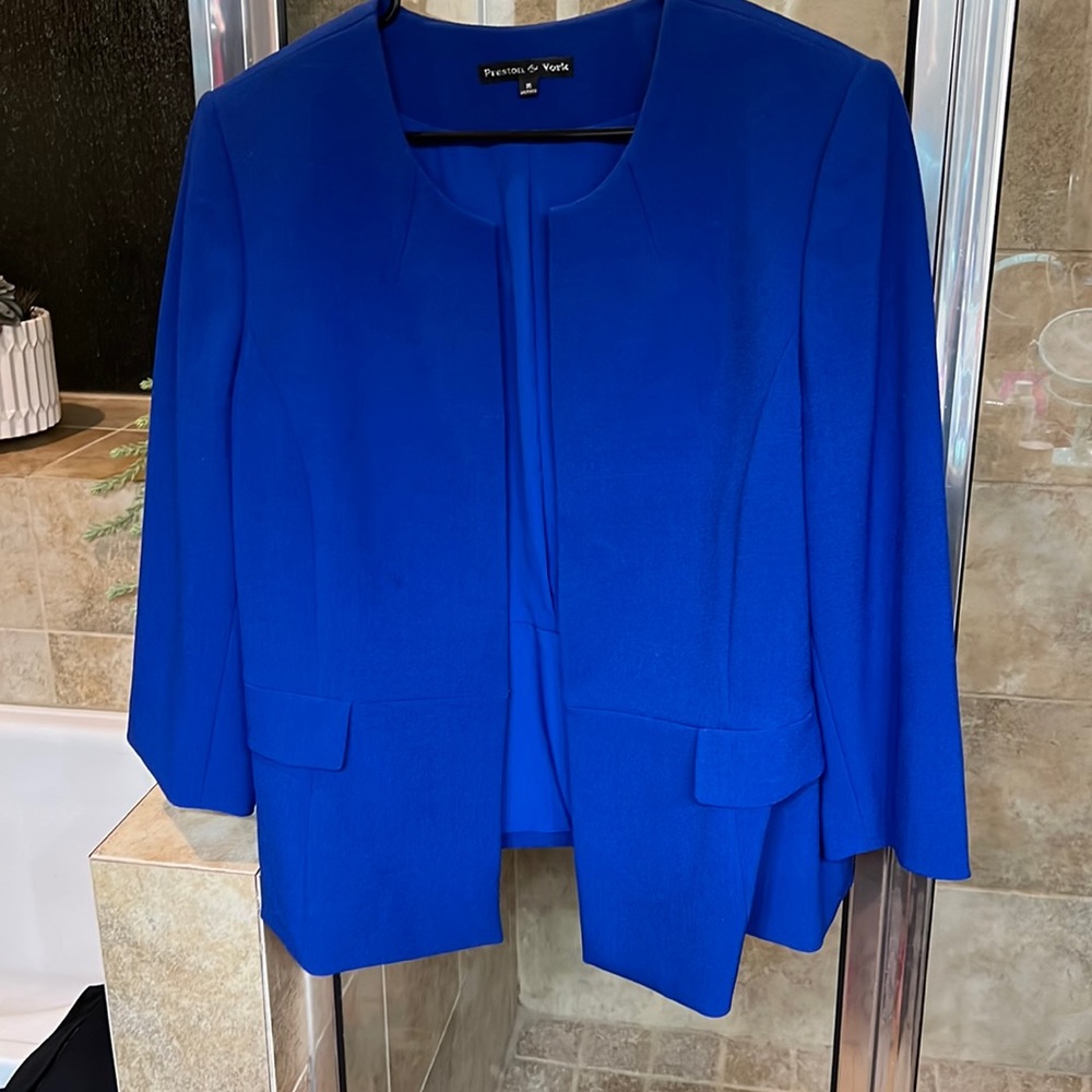 Preston & York Crop Sleeve Jacket